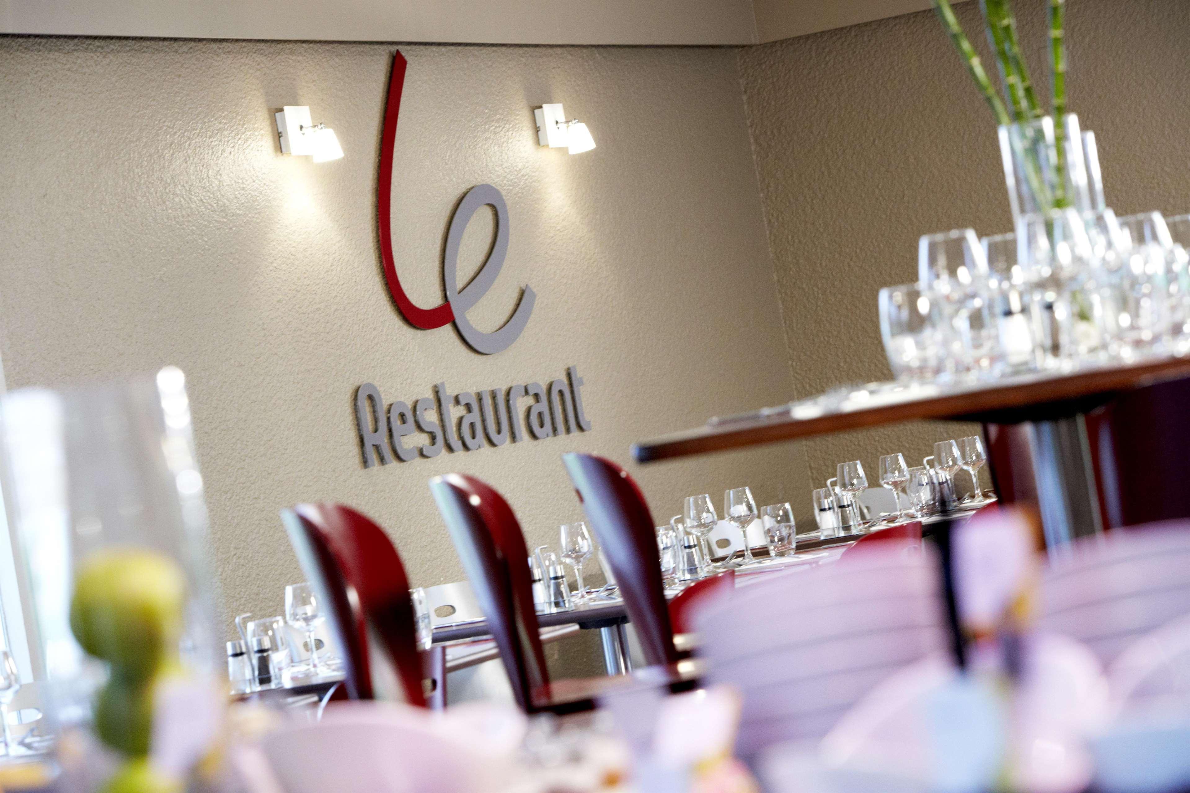 Hotel Campanile Grenoble Nord - Saint-Egreve Restaurace fotografie